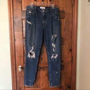 Ambercrombie & Fitch Ripped Jeans